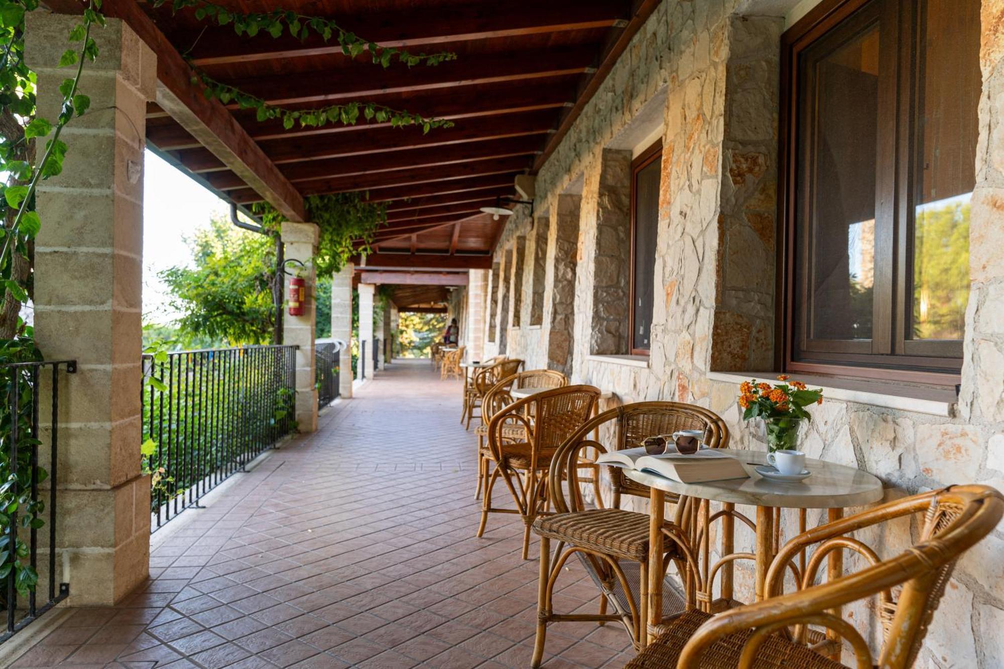 Hotel Masseria Le Pajare Презичче Номер фото