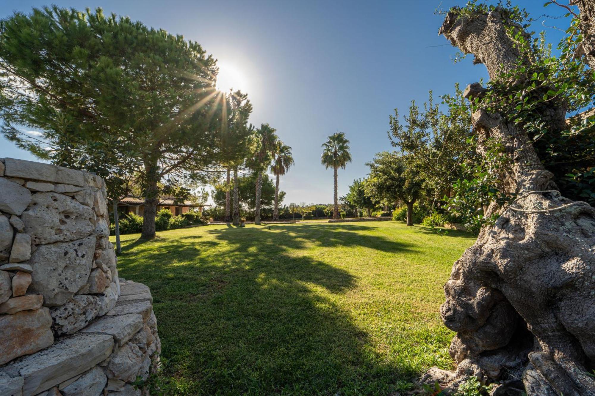 Hotel Masseria Le Pajare Презичче Экстерьер фото