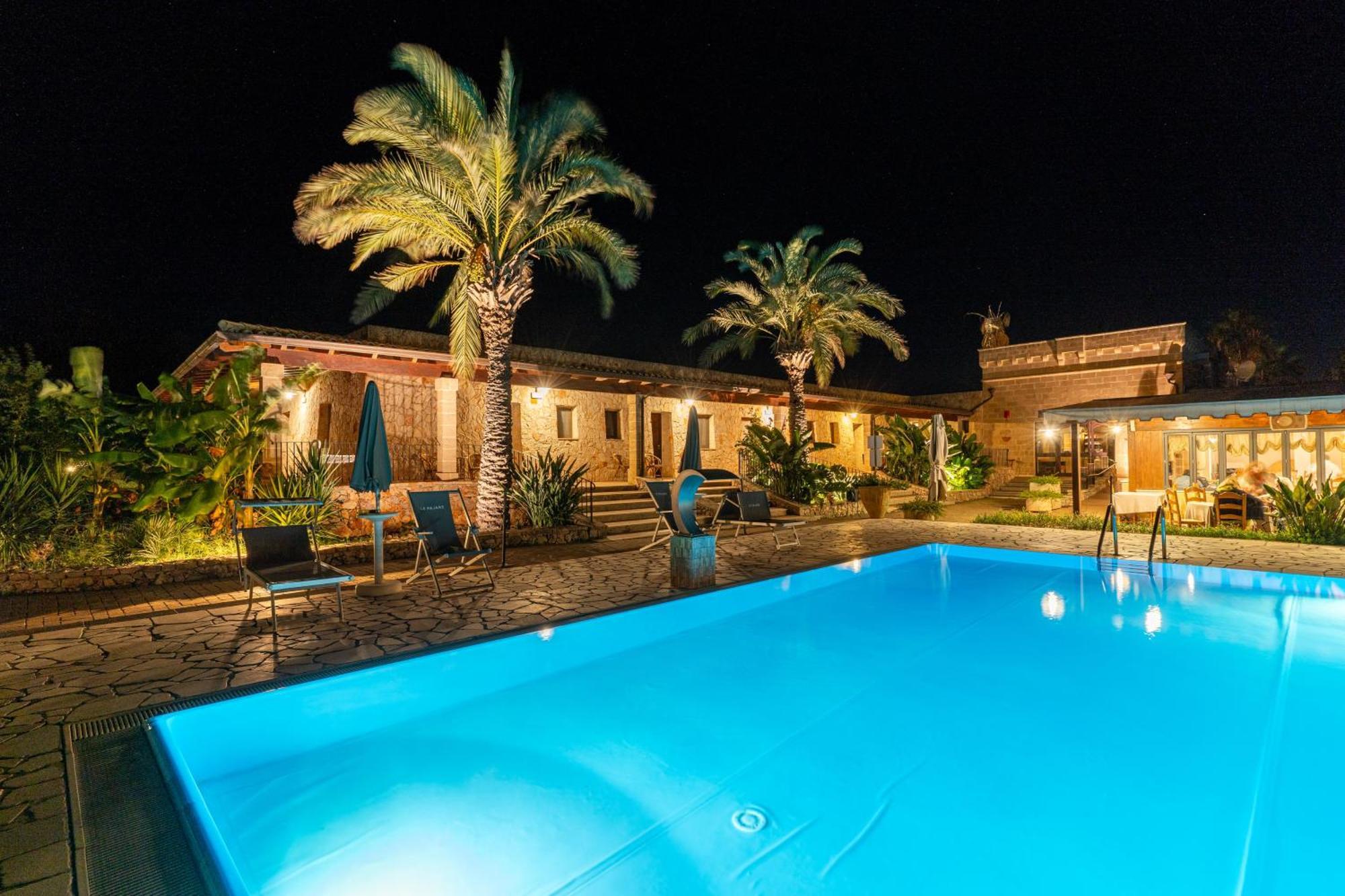 Hotel Masseria Le Pajare Презичче Экстерьер фото