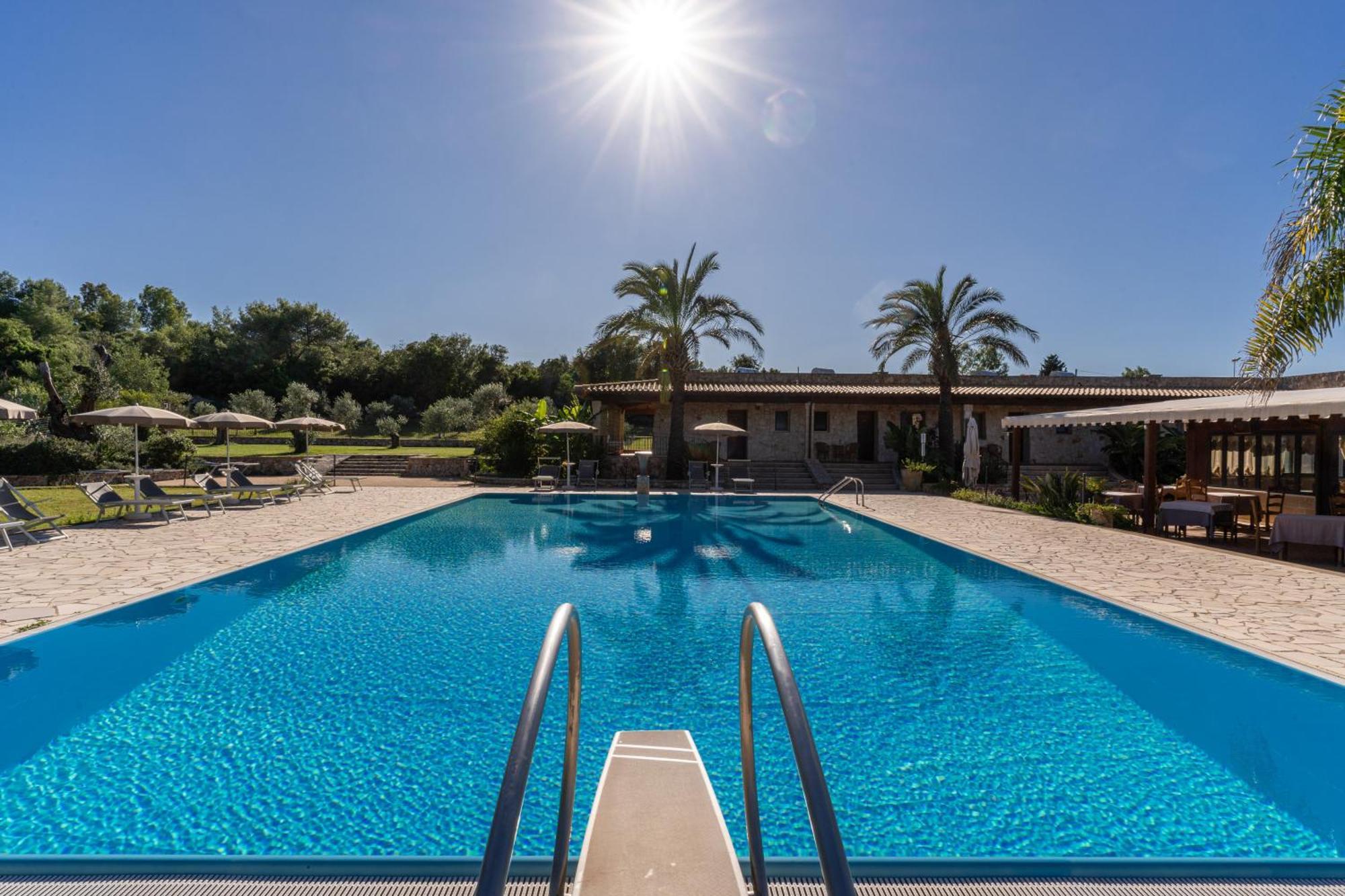 Hotel Masseria Le Pajare Презичче Экстерьер фото